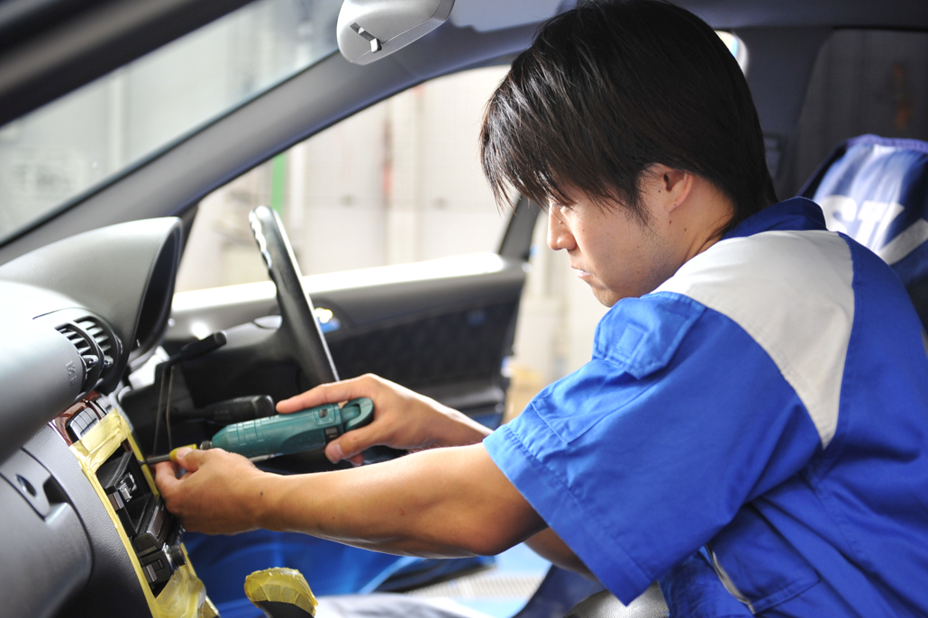 カーエレの仕事内容